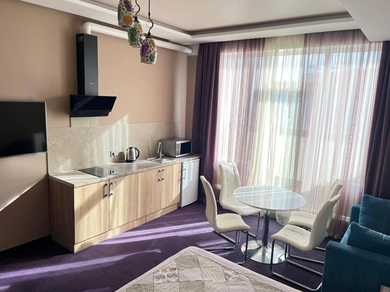 Horizon Hotel Одеса Екстериор снимка
